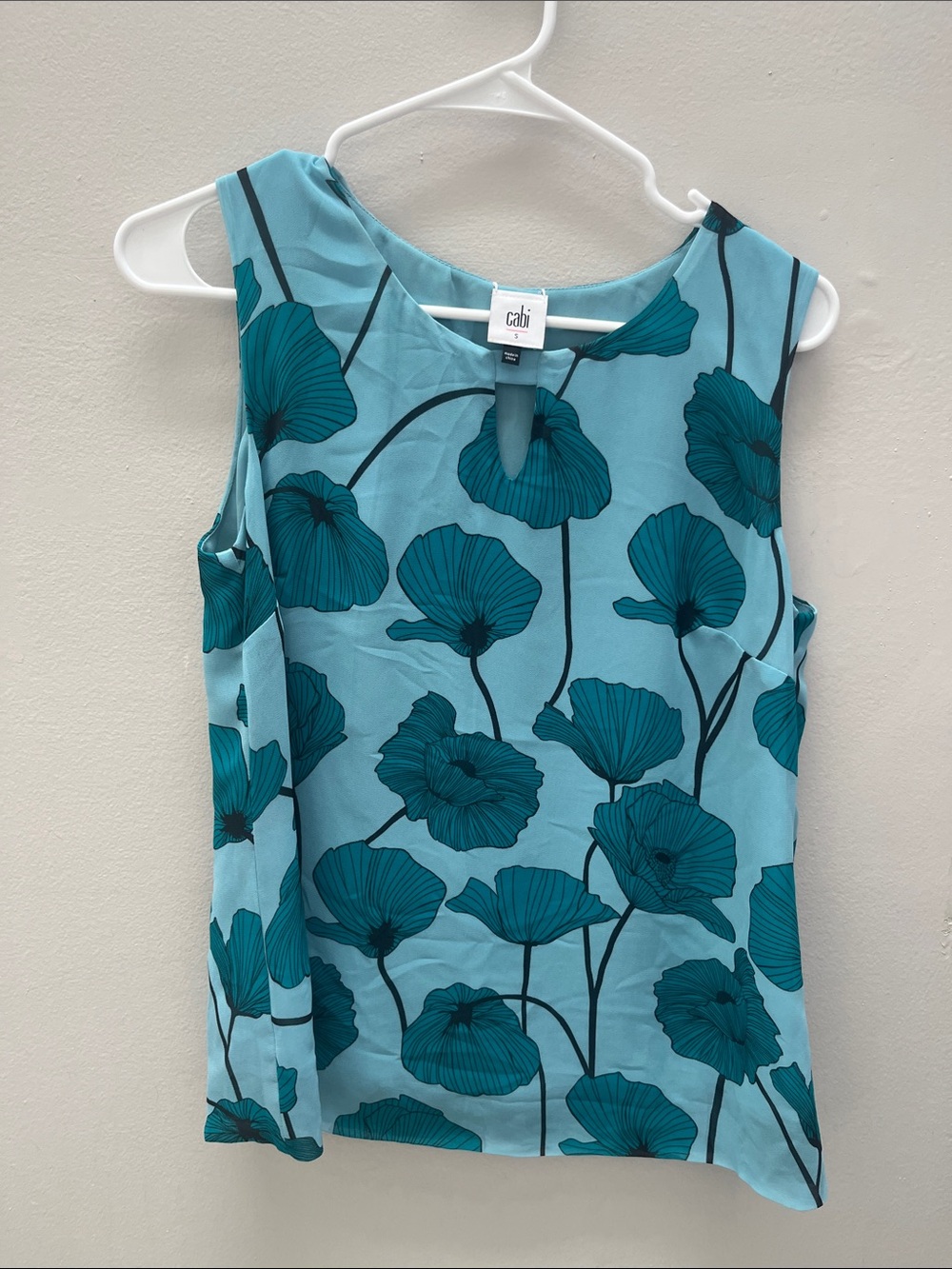 CAbi Teal Floral Keyhole Sleeveless Top